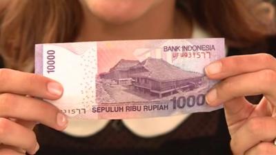 A 10,000 Indonesian rupiah note