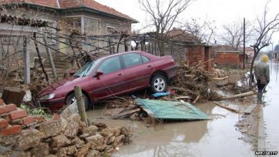 Car caught in the flood