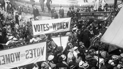 A suffragettes protest meeting in central London