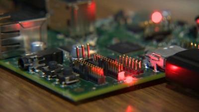A team from Cambridge has come up with an inexpensive way of teaching them.