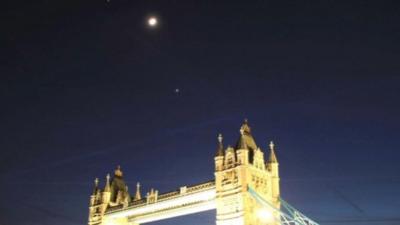Astronomer Francisco Diego's still of Venus and Jupiter over London