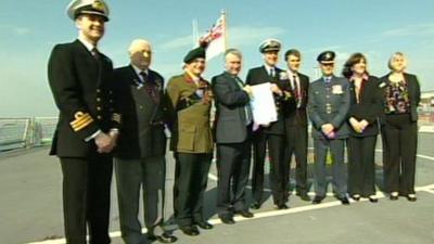 Civil and military figures signed the new armed forces community covenant