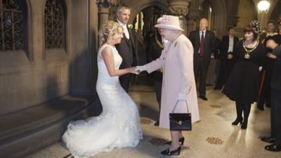 The Queen meets John and Frances Canning