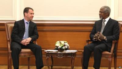 Russian President Dmitry Medvedev with UN and Arab League envoy to Syria Kofi Annan