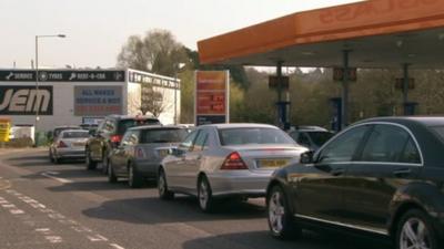 Drivers queue fro fuel