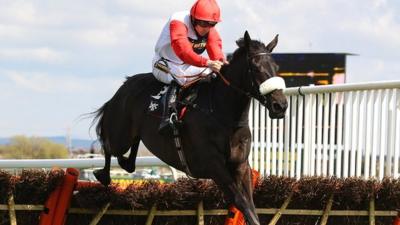 Big Buck's ridden by Ruby Walsh