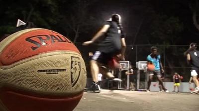 Women basketball players in India