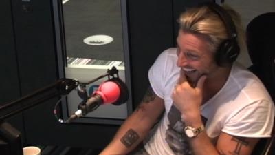 Robbie Savage faces big bill after Newcastle taxi bet - BBC Sport