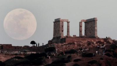 The 'supermoon' in Athens