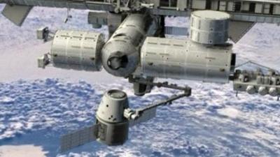 Dragon capsule designed to dock with the International Space Station