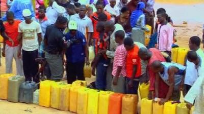 Queues for fuel