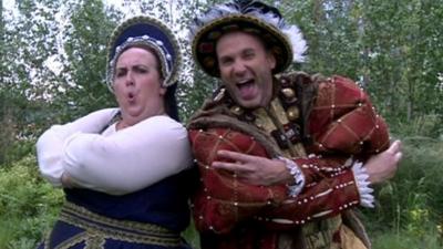 Horrible Histories actors playing Anne Boleyn and Henry the Eighth