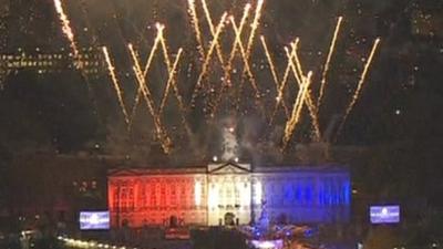 Fireworks at Buckingham Palace