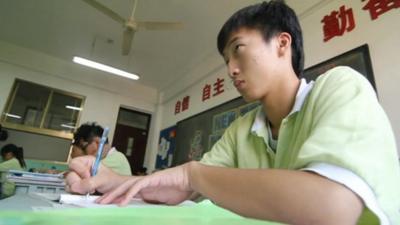 Student Ding Zhenwei