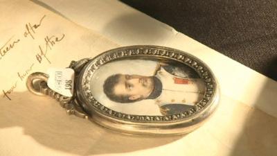 Locket and letter sold at Napoleon auction
