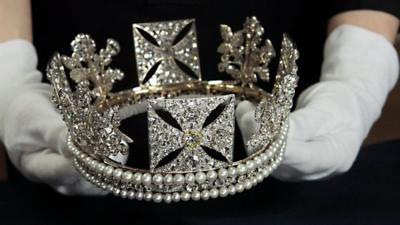 Diamond crown