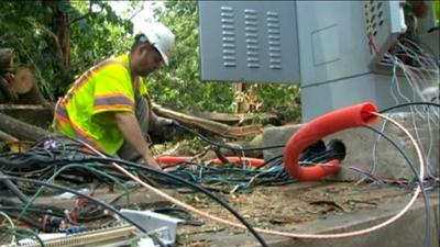 Man tries to restore power supply