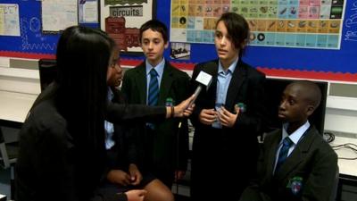 Children talking to Nel
