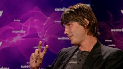 Prof Brian Cox