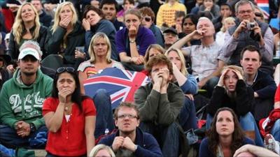 The Wimbledon crowd react to Andy Murray's final defeat