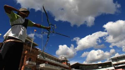 Archer in action at Lord's