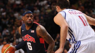 USA basketball stars beat Team GB