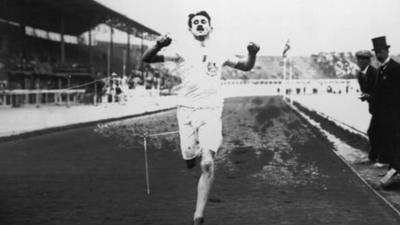 A runner in the 1908 Olympic Games