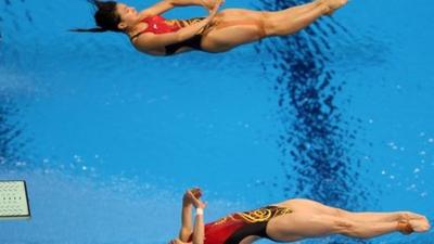 China win diving gold