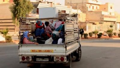 Refugees leaving Aleppo