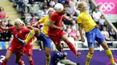 Melissa Tancredi heads Canada's equaliser