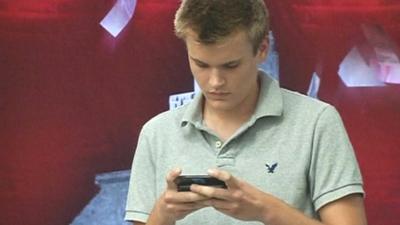 Texting champion Austin Weirschke