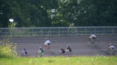 Amateur riders ride on the Herne Hill velodrome