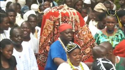 Procession in Oshoon