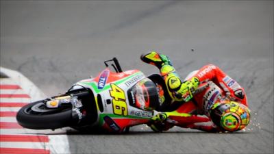 Valentino Rossi crashes during British MotoGP qualifying