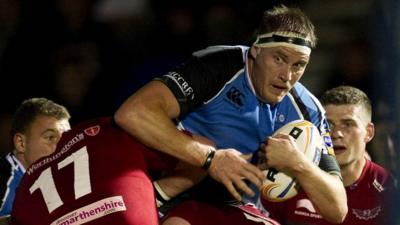 Warriors captain Alastair Kellock (centre)