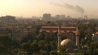 Smoke rises over Damascus (19 September 2012)