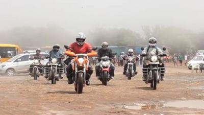 Women motorcylce riders in India