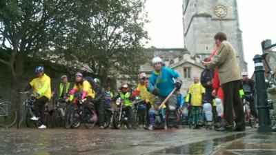 The campaigners starting their time trial at Eynsham