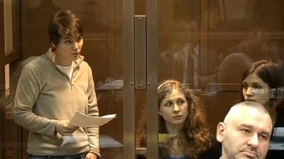 Pussy Riot's Yekaterina Samutsevich in the dock