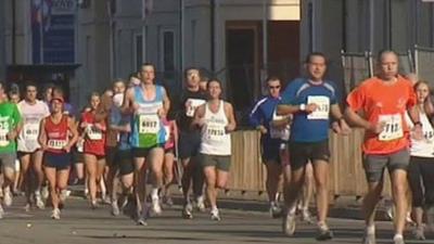 Runners in the Cardiff Half Marathon