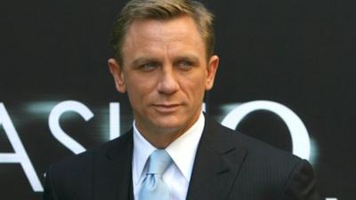 Daniel Craig