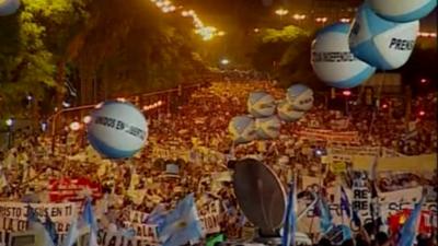 Thousands demonstrate in Buenos Aires