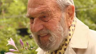 George Blake says he doesn't see himself as a hero or a traitor