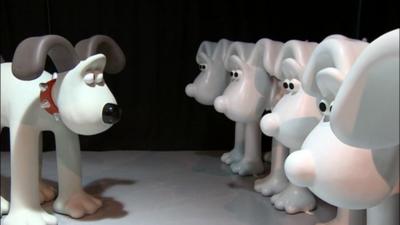 Gromit statues