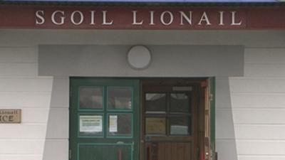 Sgoil Lionail