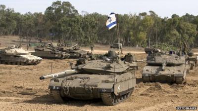 Tanks on Israel-Gaza border