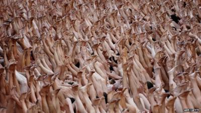 One of Spencer Tunick's pictures