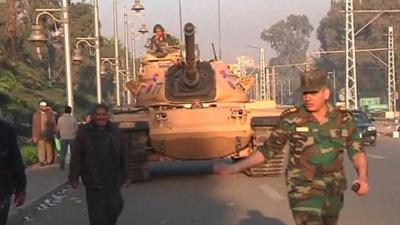 Tanks in Cairo