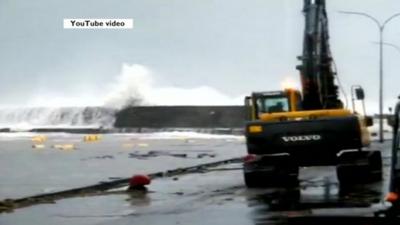 Stormy waves in Wick harbour