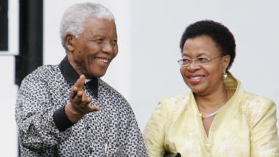 Nelson Mandela and wife Graca Machel of Mozambique